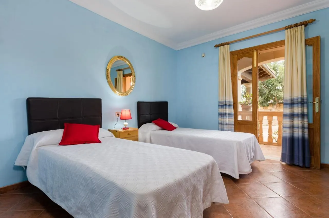 Yourhouse Els Niguls Lloseta Spain